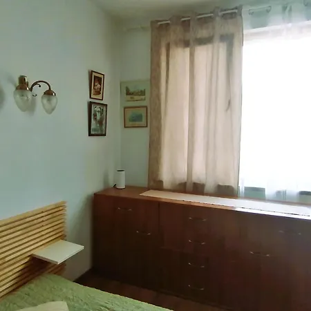 оазис 1 във アパート