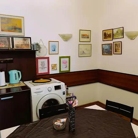 оазис 1 във ヴァルナ