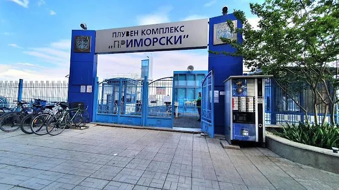 Appartamento оазис 1 във *